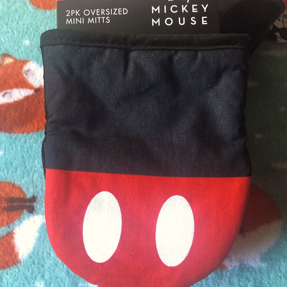 ‼️MICKEY MINI MITTS‼️